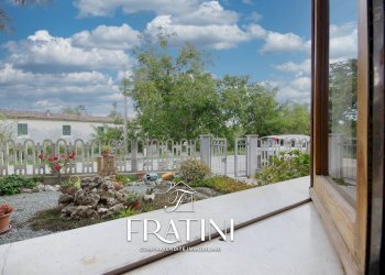 Foto 6 - Casa indipendente Frazione Garrufo Viale Rozzi
 
17, Campli - foto 6