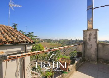 Foto 1 - Independent house Corso Alessandro Spalazzi
 
50, Ancarano - photo 1