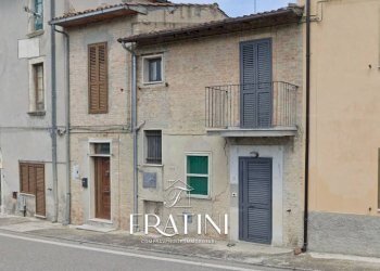 Foto 1 - Trilocale Villa Passo
 
33, Civitella del Tronto - foto 1