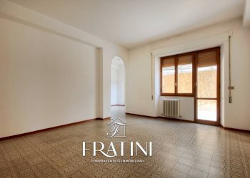 Foto 2 - Appartamento Via Crispi
 
4, Castel di Lama - foto 2