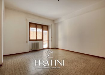 Foto 4 - Appartamento Via Crispi
 
4, Castel di Lama - foto 4