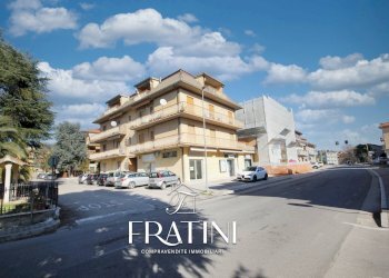 Foto 30 - Appartamento Via Crispi
 
4, Castel di Lama - foto 30