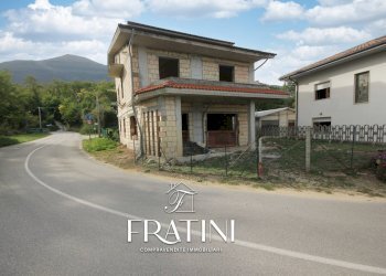 Foto 1 - Casa indipendente Viale Rozzi
 
19, Campli - foto 1