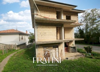 Foto 3 - Casa indipendente Viale Rozzi
 
19, Campli - foto 3