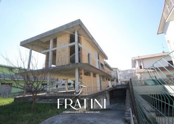 Foto 39 - Casa indipendente Via Mazzini
 
4, Sant'Omero - foto 39