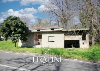 Foto 1 - Casa indipendente Via Fonte a Collina
 
121, Campli - foto 1