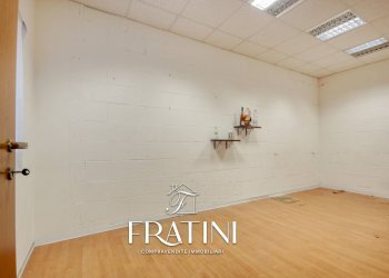 Foto 9 - Capannone Via dei Castani
 
54, Martinsicuro - foto 9