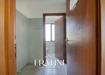 Foto 21 - Capannone Via dei Castani
 
54, Martinsicuro - foto 21