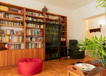 Foto 2 - Quadrilocale Calata Trinita' Maggiore
 
30, Napoli - foto 2