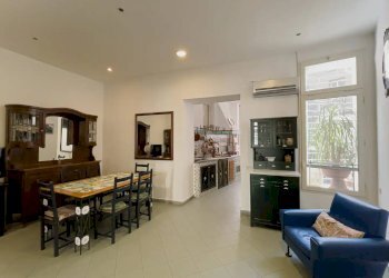 Foto 3 - Quadrilocale Calata Trinita' Maggiore
 
30, Napoli - foto 3