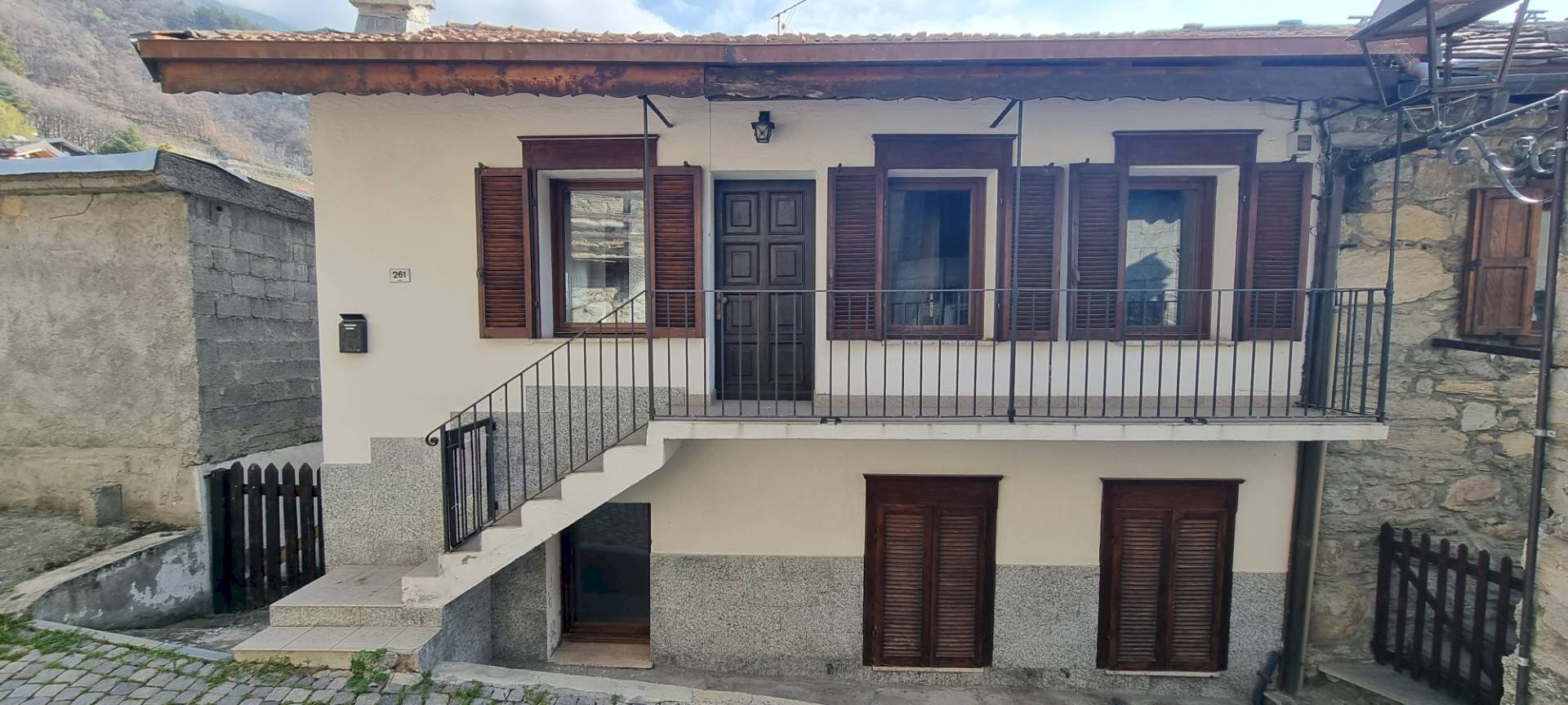 Foto 1 - Casa indipendente Località Senin, Saint-Christophe - foto 1