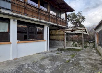 Foto 5 - Trilocale Frazione Oley
 
19, Montjovet - foto 5