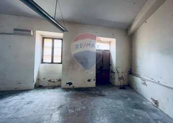 Stanza vuota - Locale Commerciale via Garibaldi
 
116, Campobasso - foto 5