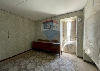 Stanza vuota - Trilocale Via Santa Lucia
 
36, Ripalimosani - foto 7