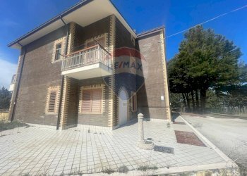 Casa all\'aperto - Casa indipendente C.da Selva
 
snc, Ripalimosani - foto 8