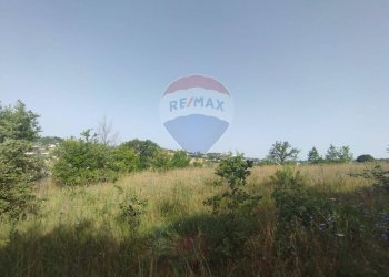 Edificio all\'aperto - Terreno agricolo C.da Feudo, Campobasso - foto 3