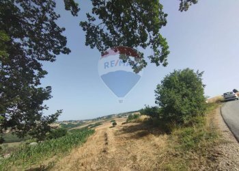 Vista delle montagne - Terreno agricolo C.da Feudo, Campobasso - foto 6