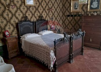 Camera / camera da letto - Casa indipendente Largo Della Vittoria
 
2, Casalciprano - foto 24