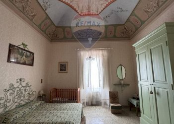 Camera / camera da letto - Casa indipendente Largo Della Vittoria
 
2, Casalciprano - foto 48