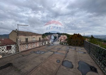 Terrazza - Casa indipendente Largo Della Vittoria
 
2, Casalciprano - foto 49