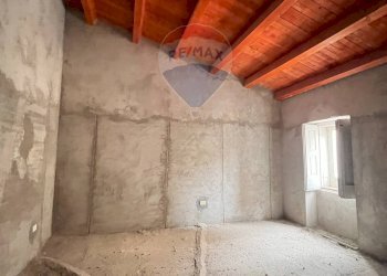Stanza vuota - Casa semi indipendente corso Garibaldi
 
9, Ripabottoni - foto 8
