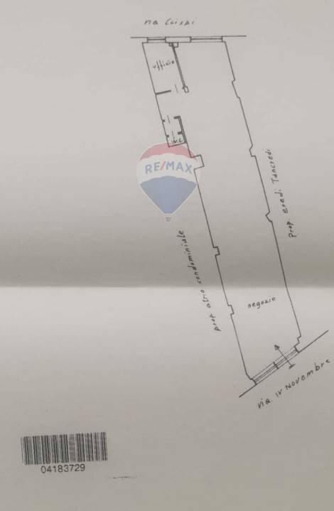 Pianta 2D - Locale Commerciale VIA IV NOVEMBRE
 
8, Campobasso - planimetria 1