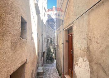 Edificio all\'aperto - Appartamento vico fossi
13, Mirabello Sannitico - foto 8