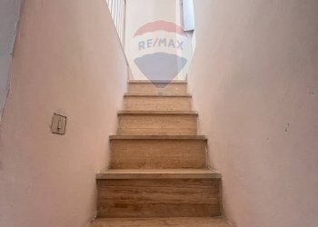 Scale - Appartamento vico fossi
13, Mirabello Sannitico - foto 14