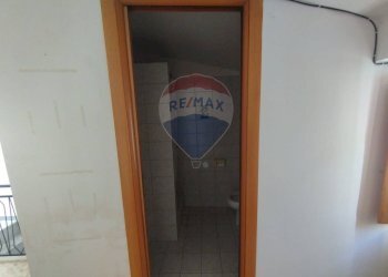 Hall / corridoio - Casa semi indipendente Via Chiesa
 
6, Gildone - foto 7