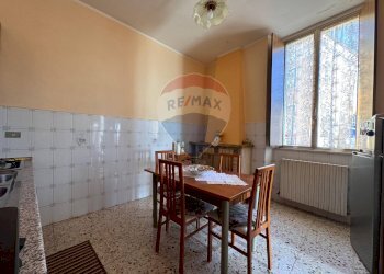 Sala da pranzo - Appartamento via Chiarizia
 
6, Campobasso - foto 6