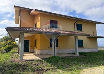 Casa all\'aperto - Casa indipendente Contrada Colle Pellegrino, Baranello - foto 2