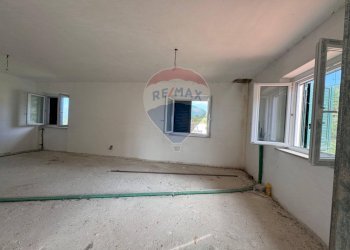 Stanza vuota - Casa indipendente Contrada Colle Pellegrino, Baranello - foto 13