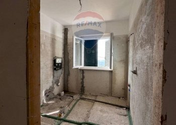 Stanza vuota - Casa indipendente Contrada Colle Pellegrino, Baranello - foto 15