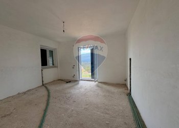 Stanza vuota - Casa indipendente Contrada Colle Pellegrino, Baranello - foto 16