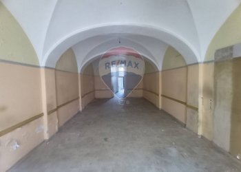 Parcheggio - Locale Commerciale VIA MARCONI
 
112, Campobasso - foto 6