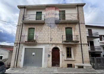 Edificio all\'aperto - Appartamento via Sottogiardino
 
18, Oratino - foto 1