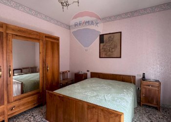 Camera / camera da letto - Appartamento via Sottogiardino
 
18, Oratino - foto 10