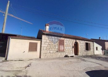 Casa all\'aperto - Casa indipendente Via San Giovanni Dei Gelsi
 
126, Campobasso - foto 2