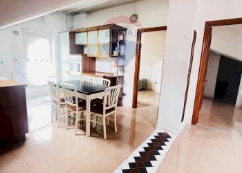 Sala da pranzo - Attico via Pirandello
 
42, Campobasso - foto 8