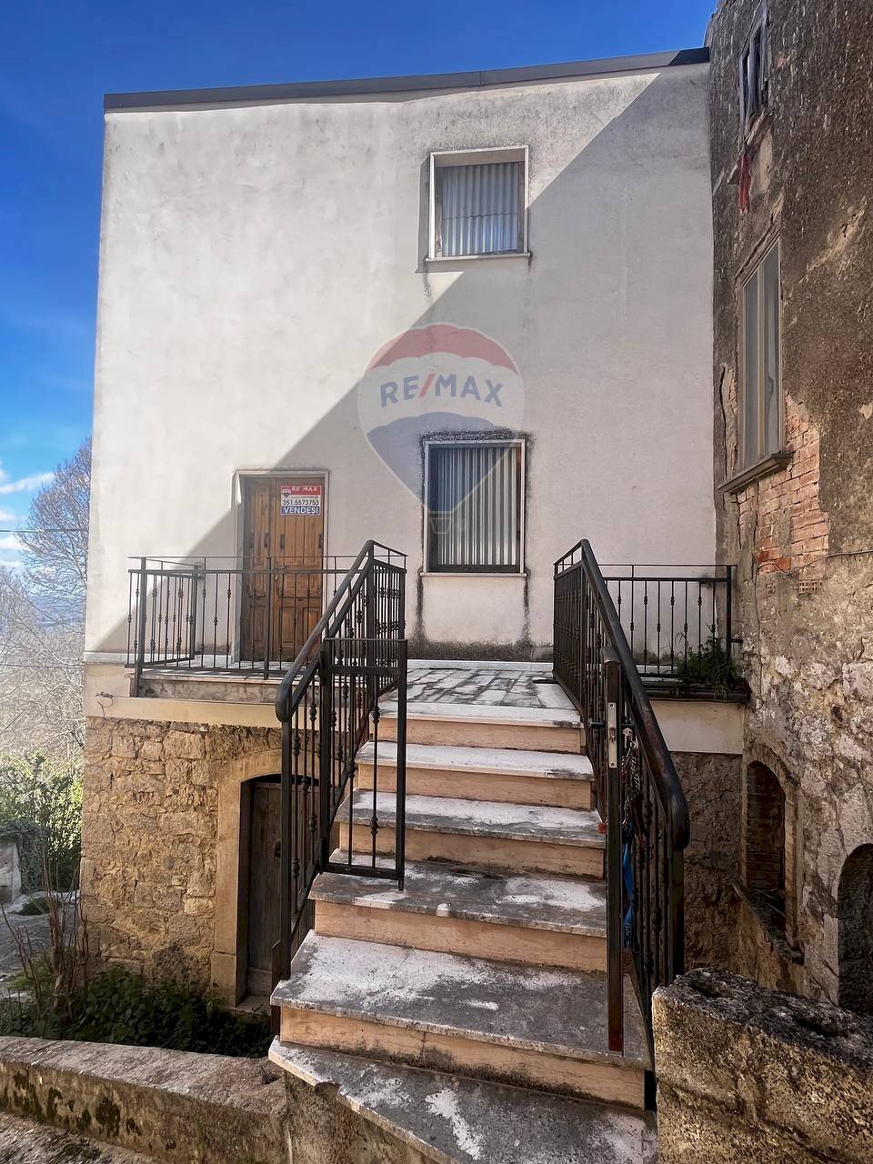 Casa all\'aperto - Casa semi indipendente Via Vittorio Emanuele III
87, Torella del Sannio - foto 2