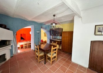 Sala da pranzo - Appartamento Getta fuoco
 
4/8, Castelbottaccio - foto 4