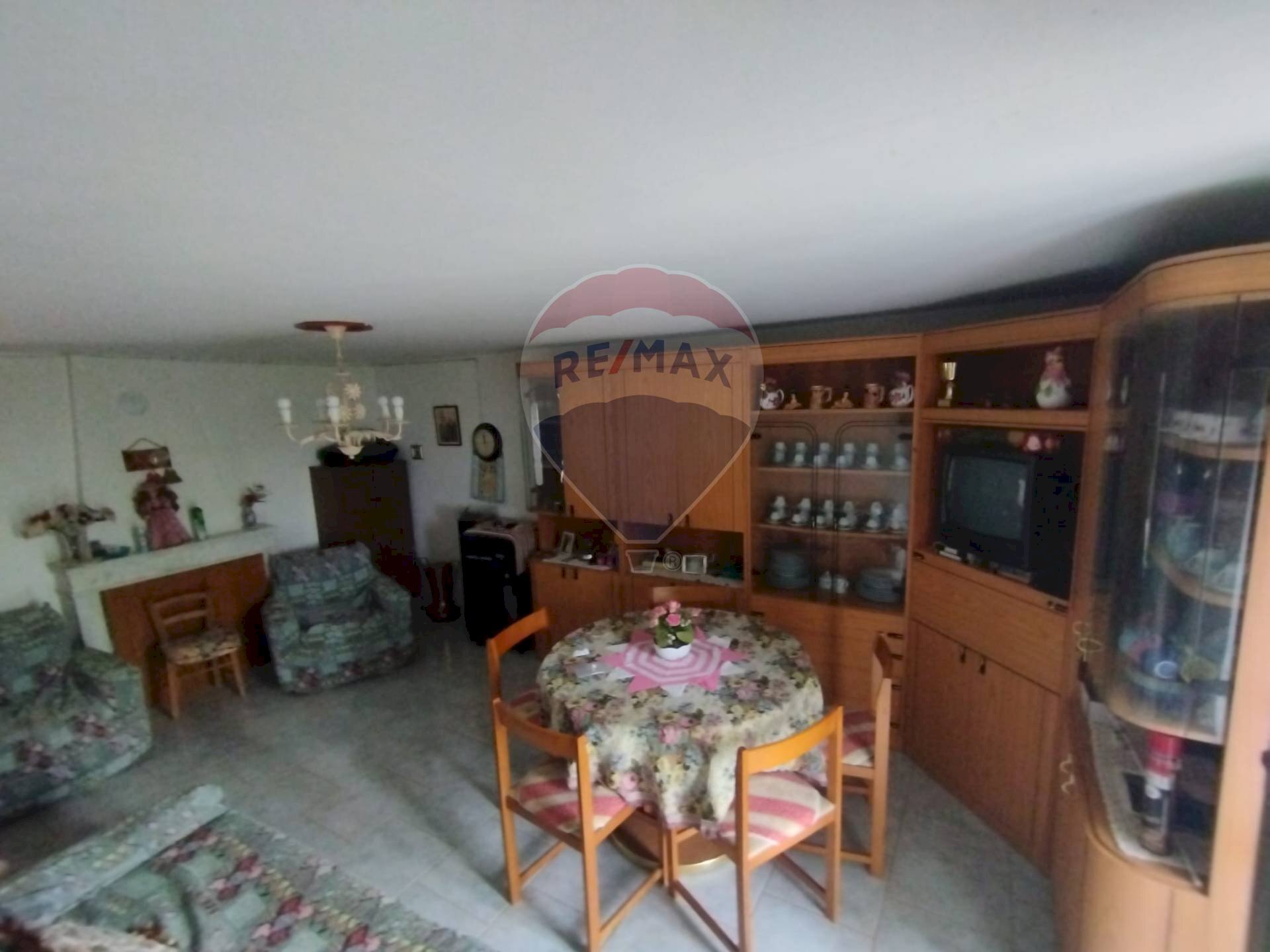 Sala da pranzo - Casa semi indipendente via vico lungo
 
48/50, Lucito - foto 2