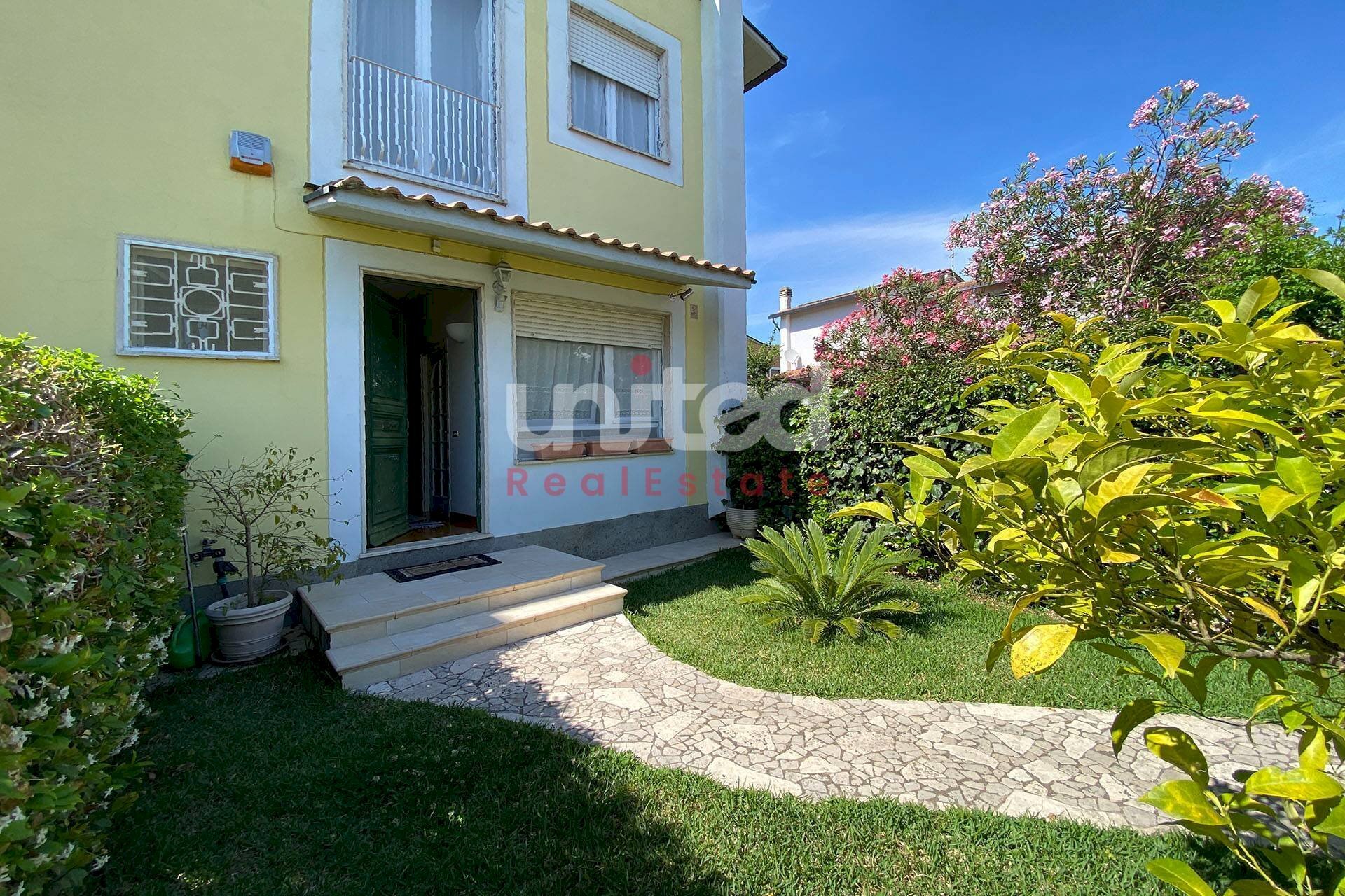 Foto 1 - Villa a Schiera Viale Gorgia Di Leontini
 
260, Roma - foto 1