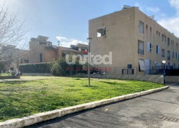 Foto 3 - Four-room apartment Via Padre Giuseppe di Marco, Roma - photo 3