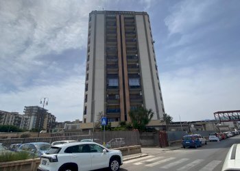 Foto 2 - Office Viale Regione Siciliana Nord ovest
 
4468, Palermo - photo 2