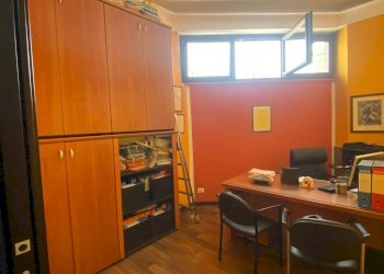 Foto 13 - Office Viale Regione Siciliana Nord ovest
 
4468, Palermo - photo 13