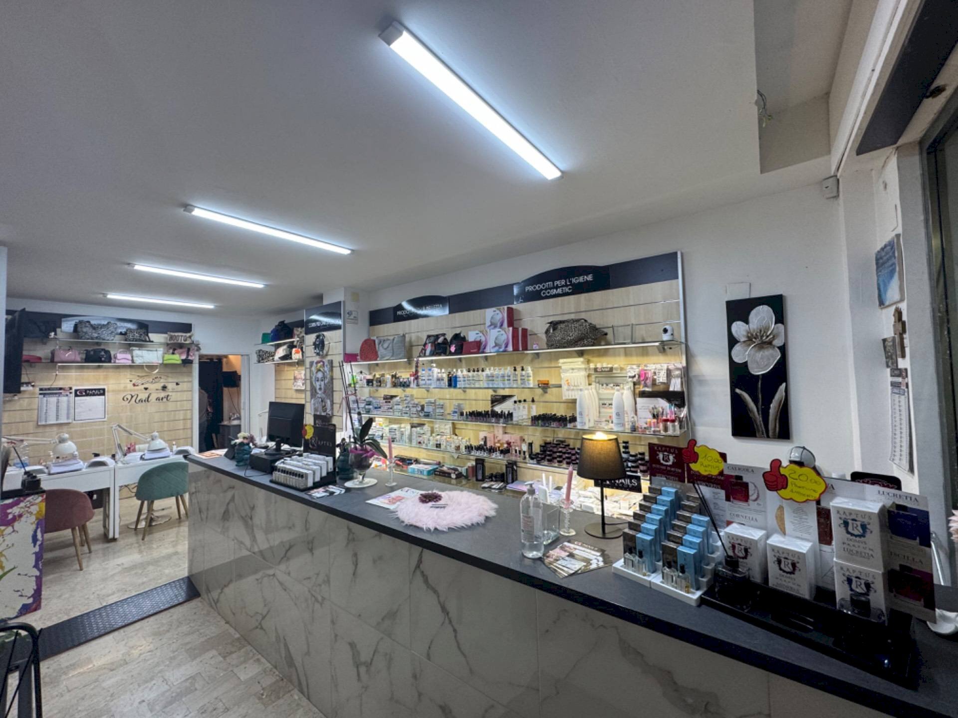 Foto 1 - Shop Via Camillo Camilliani, Palermo - photo 1