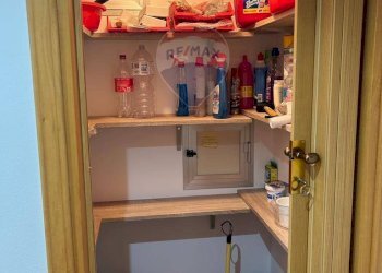 Dispensa di stoccaggio - Office Viale Praga
 
45, Palermo - photo 16