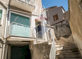 Edificio all\'aperto - Independent house Via Apollonio Di Bilio
 
4, Enna - photo 15