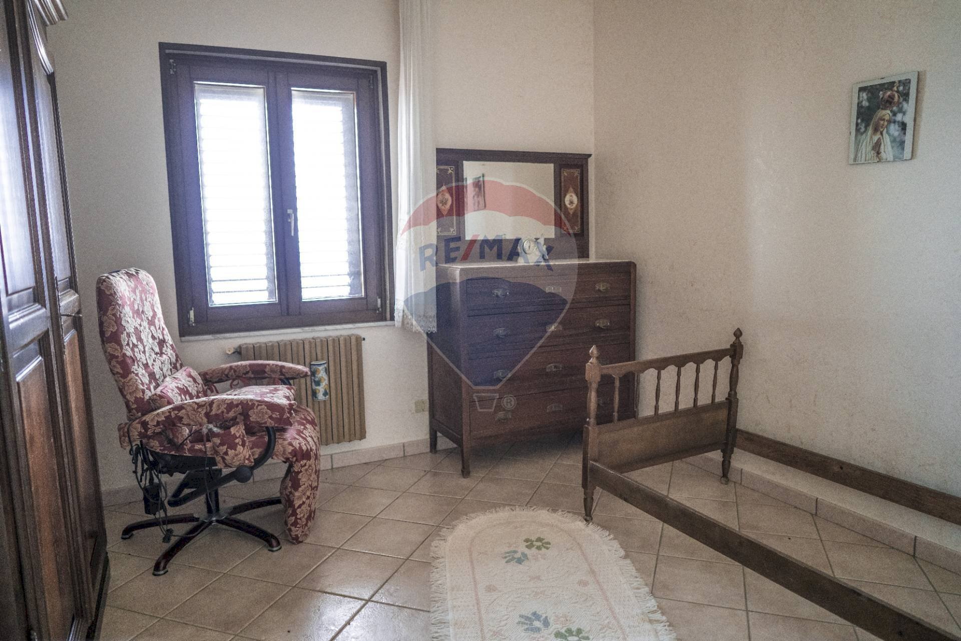 Camera / camera da letto - Independent house Piazza San Pietro, Calascibetta - photo 3